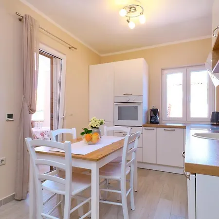 With A Parking Space Apartment Mali Losinj
