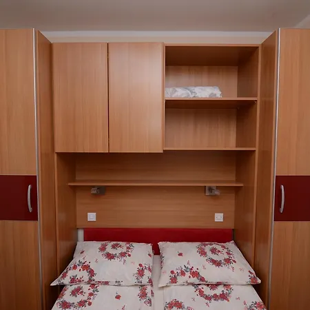 With A Parking Space Apartment *